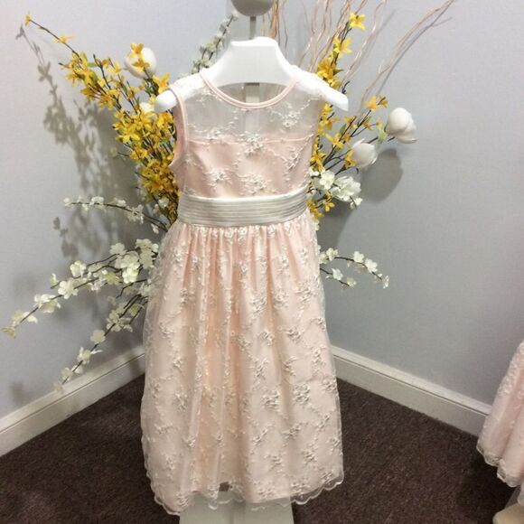 Cinderella dress size 5 EUC